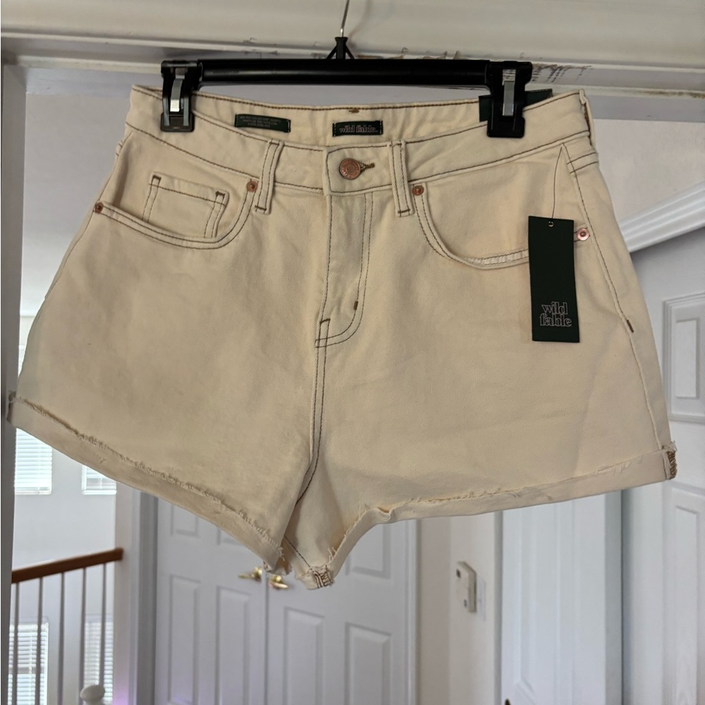 Wild Fable Women's Cream Jean Shorts